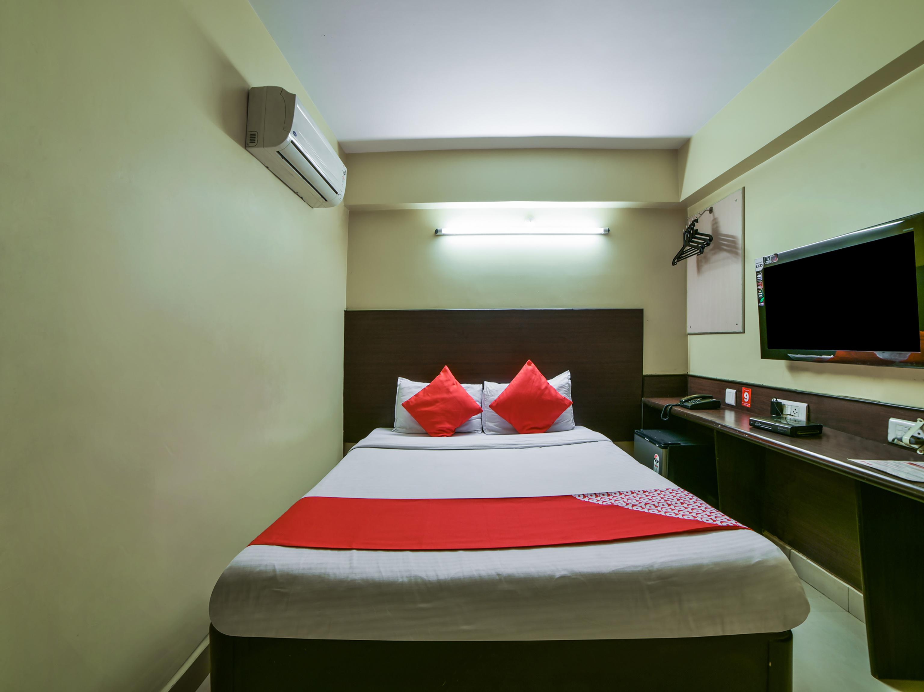 Oyo 2840 Kanha Grand Hyderabad Ngoại thất bức ảnh